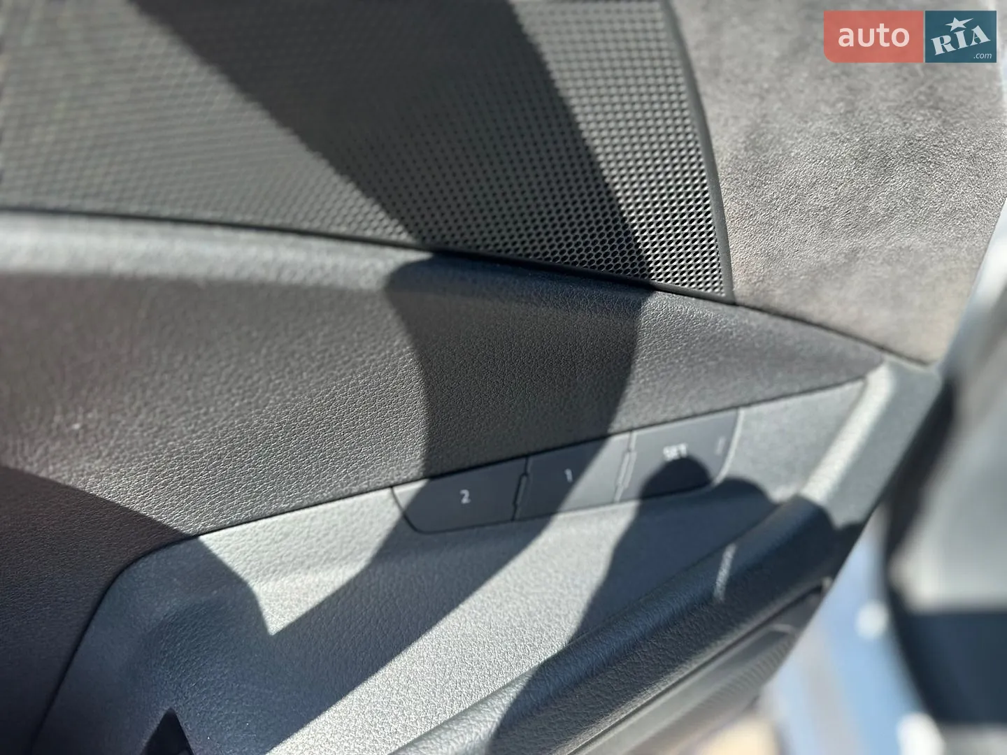 2019 Audi e-tron - мініатюра 22