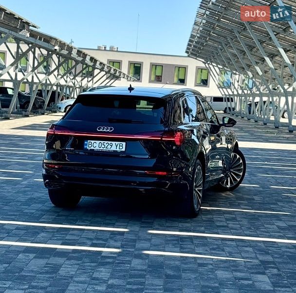 Внедорожник / Кроссовер Audi e-tron 2019 в Львове