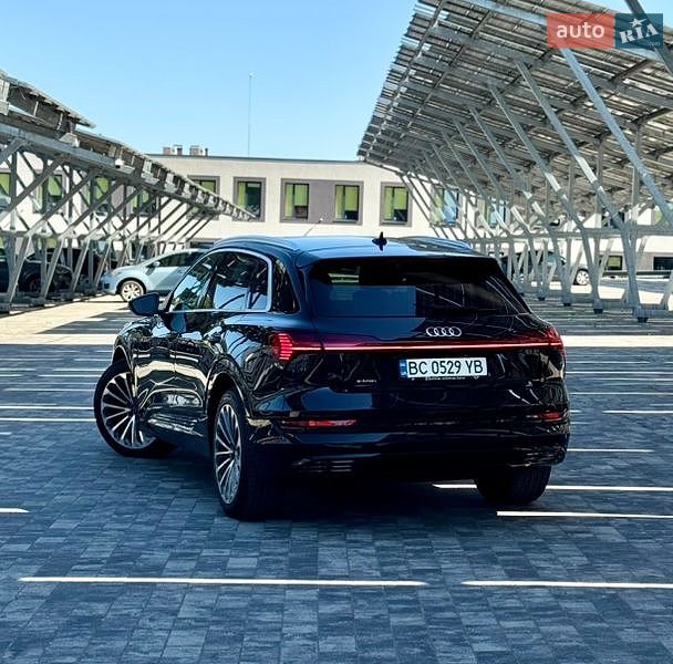 Внедорожник / Кроссовер Audi e-tron 2019 в Львове