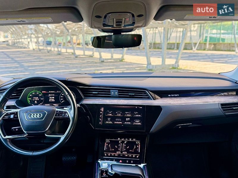 Внедорожник / Кроссовер Audi e-tron 2019 в Львове