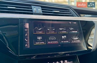 Внедорожник / Кроссовер Audi e-tron 2019 в Львове