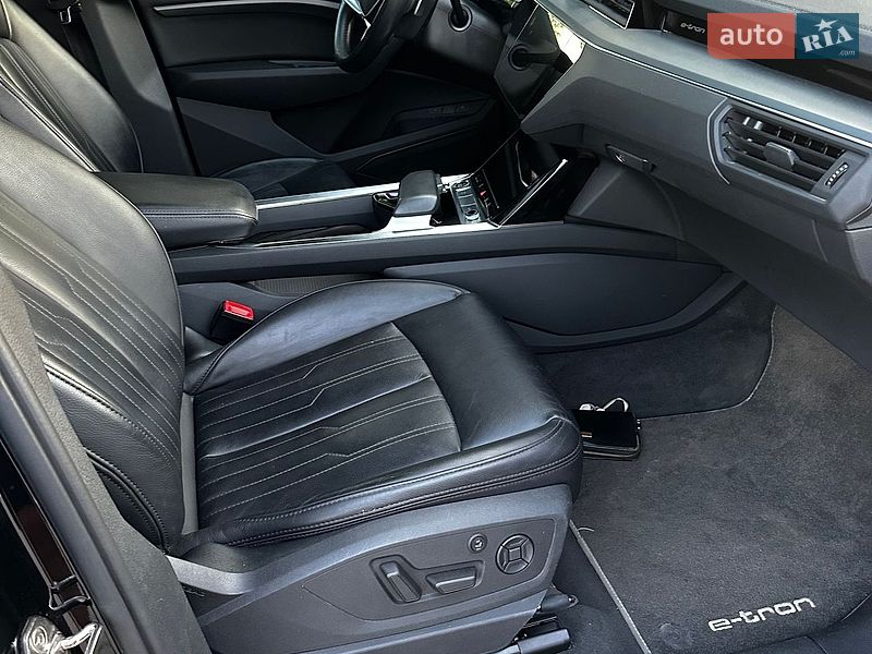 Внедорожник / Кроссовер Audi e-tron 2020 в Коломые