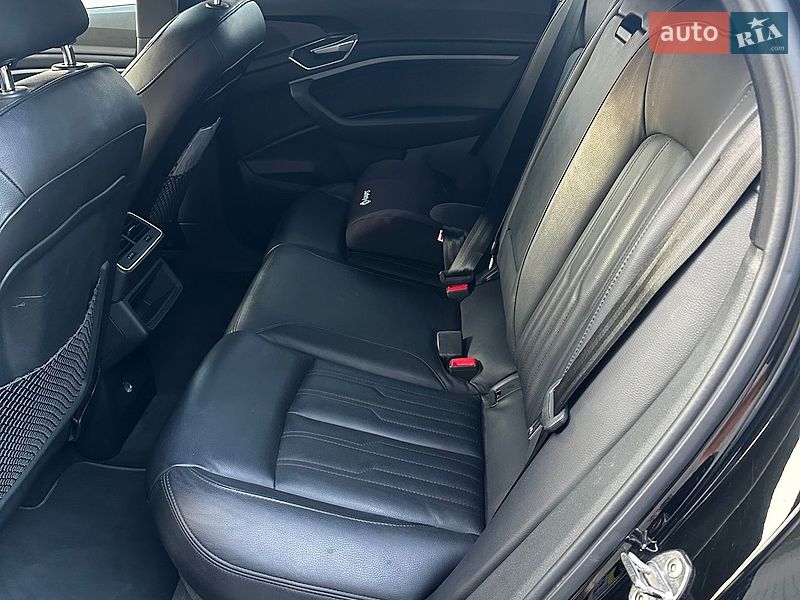 Внедорожник / Кроссовер Audi e-tron 2020 в Коломые