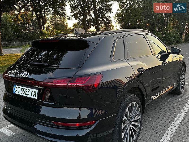 Внедорожник / Кроссовер Audi e-tron 2020 в Коломые