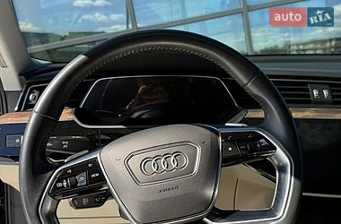 Позашляховик / Кросовер Audi e-tron 2019 в Києві