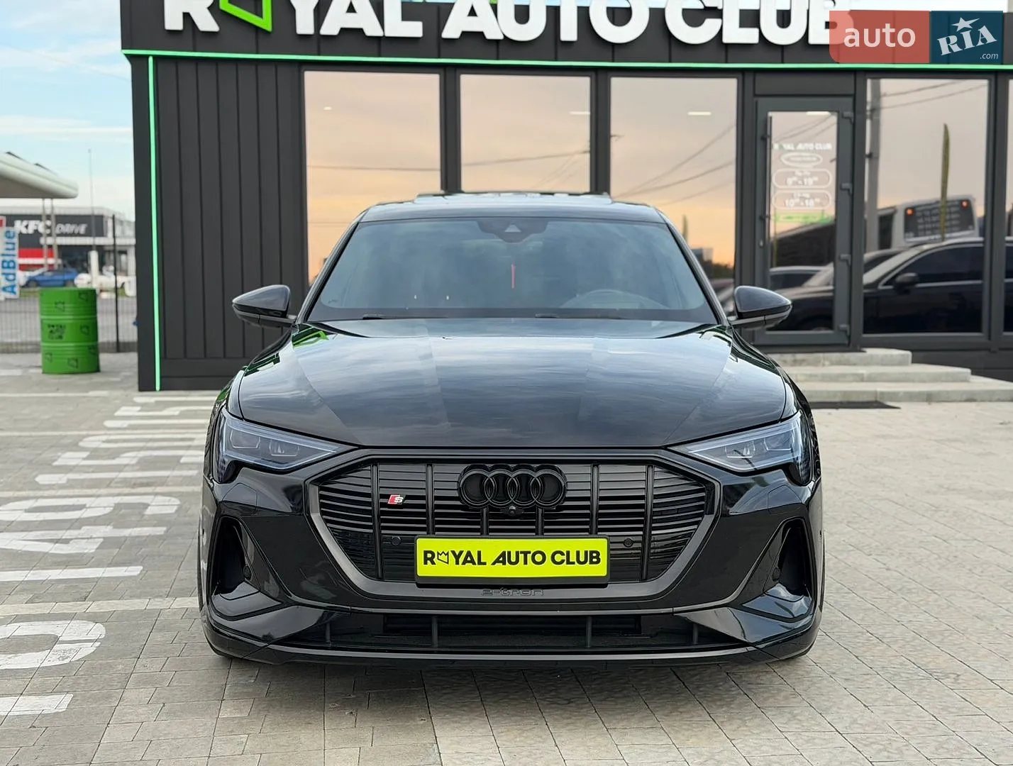 2021 Audi e-tron - мініатюра 2
