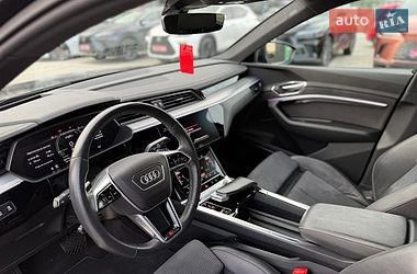 Позашляховик / Кросовер Audi e-tron 2021 в Львові