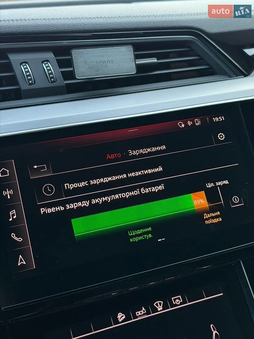 2019 Audi e-tron - мініатюра 26
