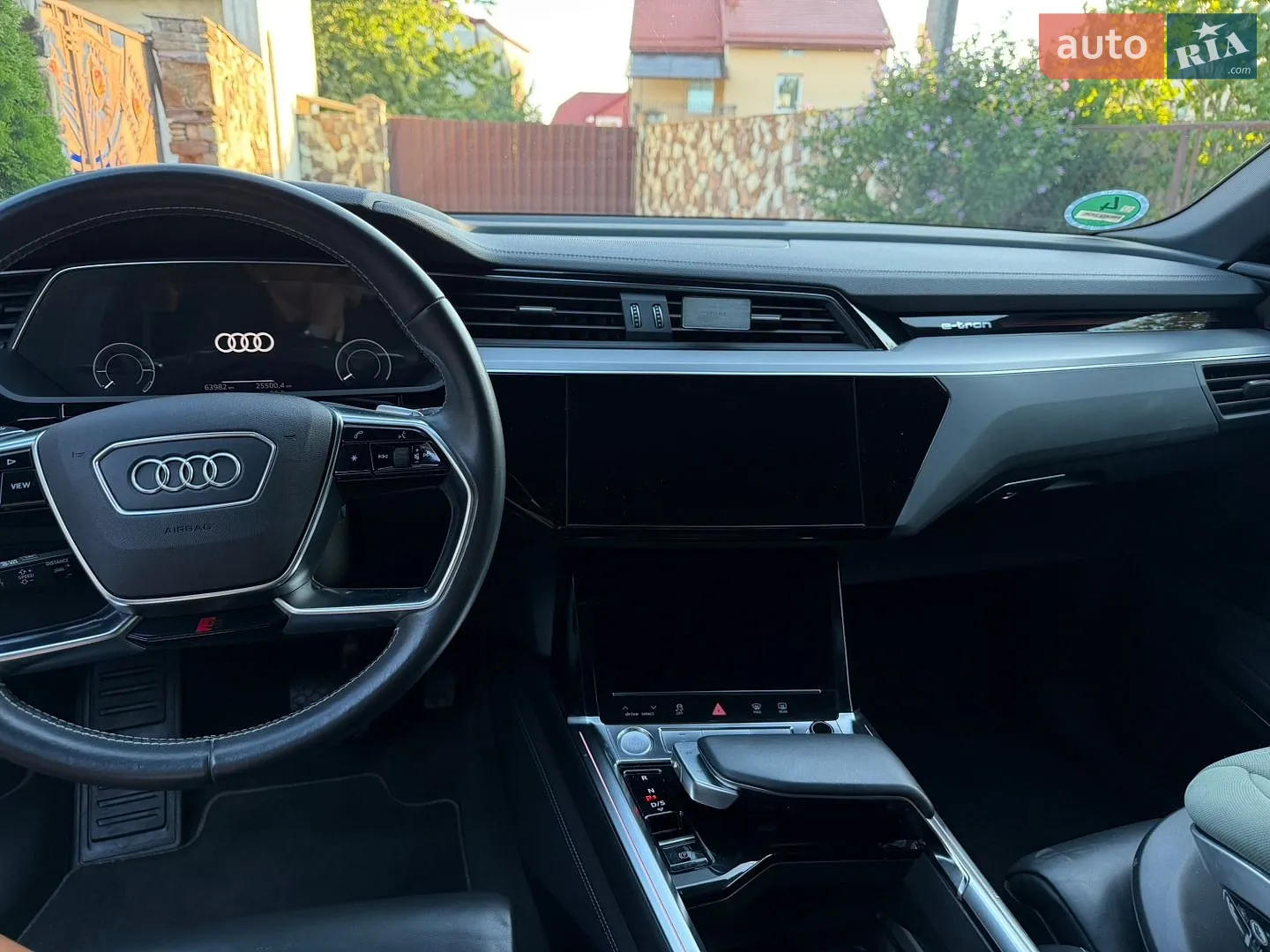 2019 Audi e-tron - мініатюра 39
