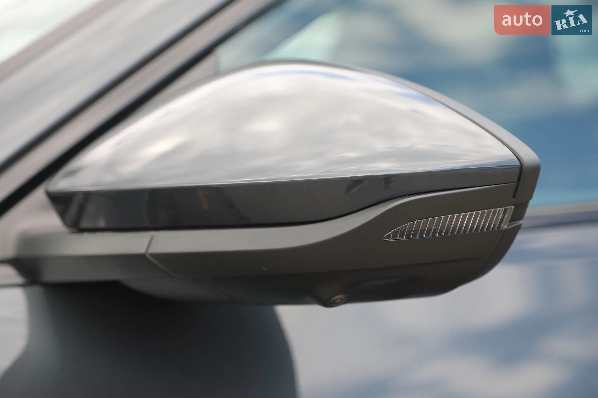 2019 Audi e-tron - мініатюра 11
