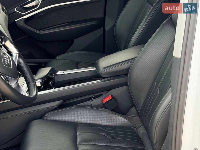 Внедорожник / Кроссовер Audi e-tron 2019 в Кривом Роге