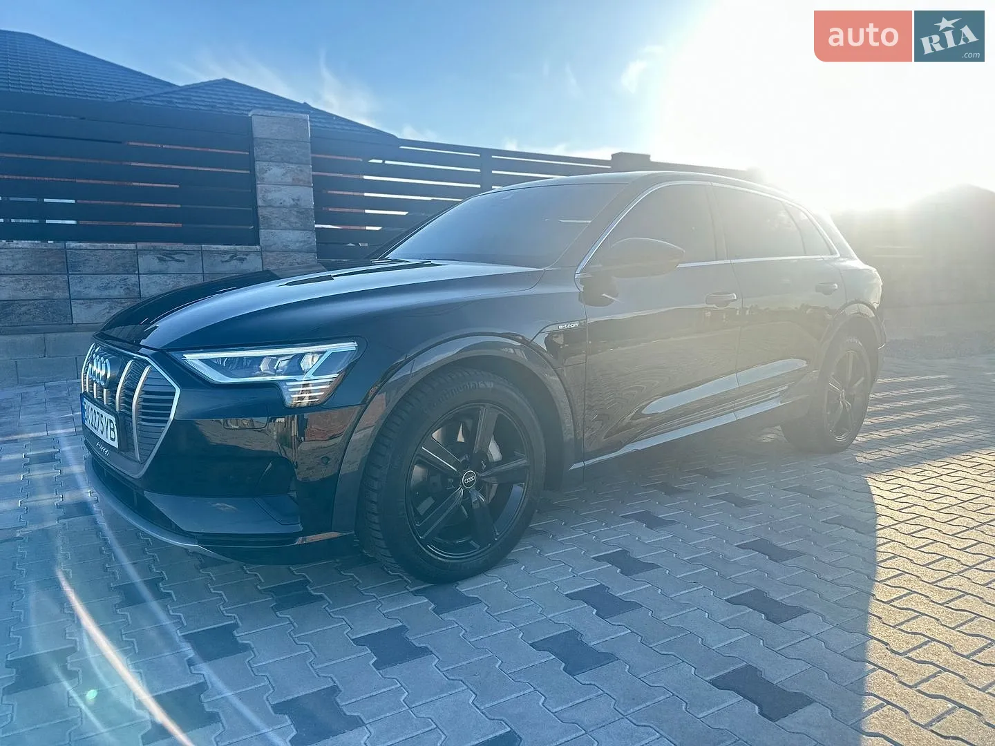 2022 Audi e-tron - мініатюра 3