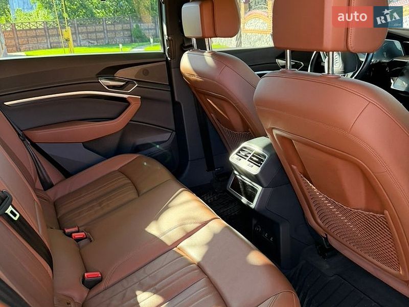 Внедорожник / Кроссовер Audi e-tron 2021 в Белой Церкви