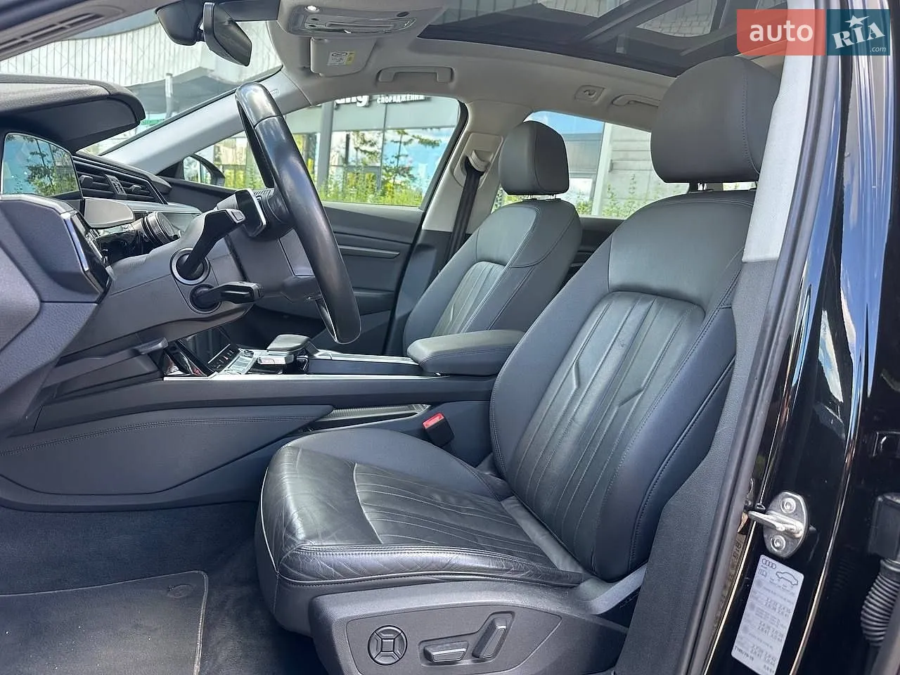 2019 Audi e-tron - мініатюра 9