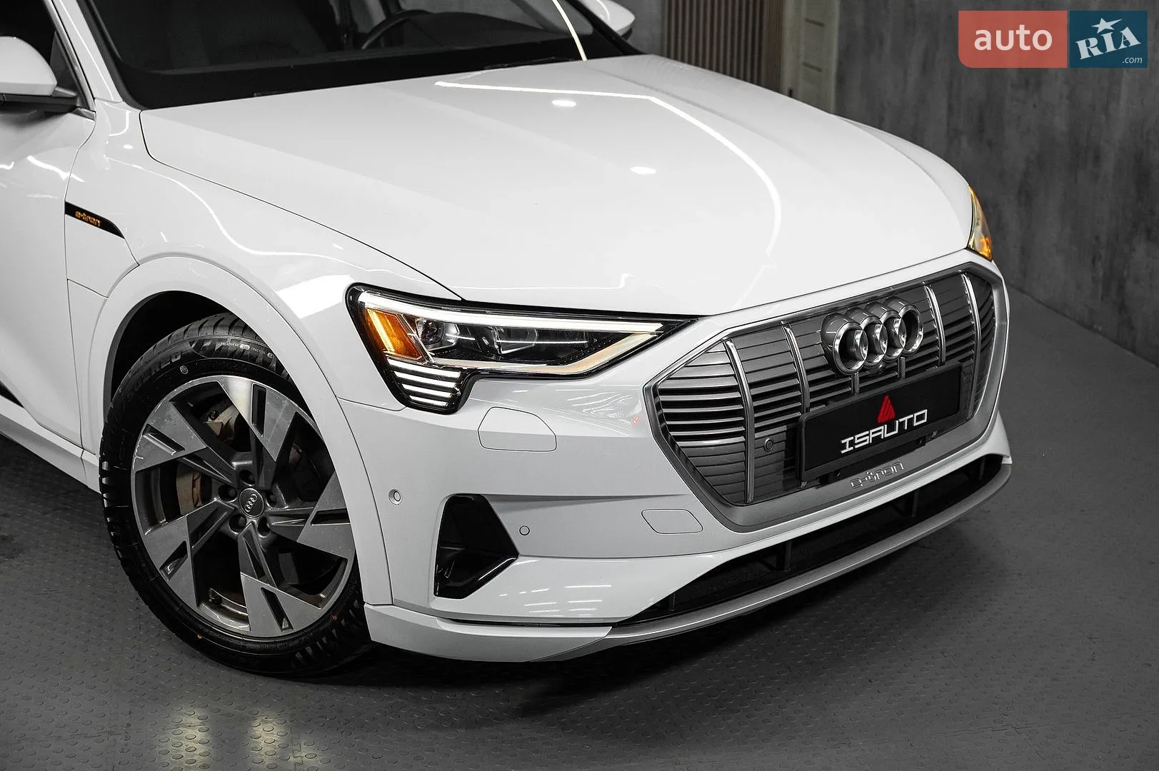 2020 Audi e-tron Sportback - мініатюра 3