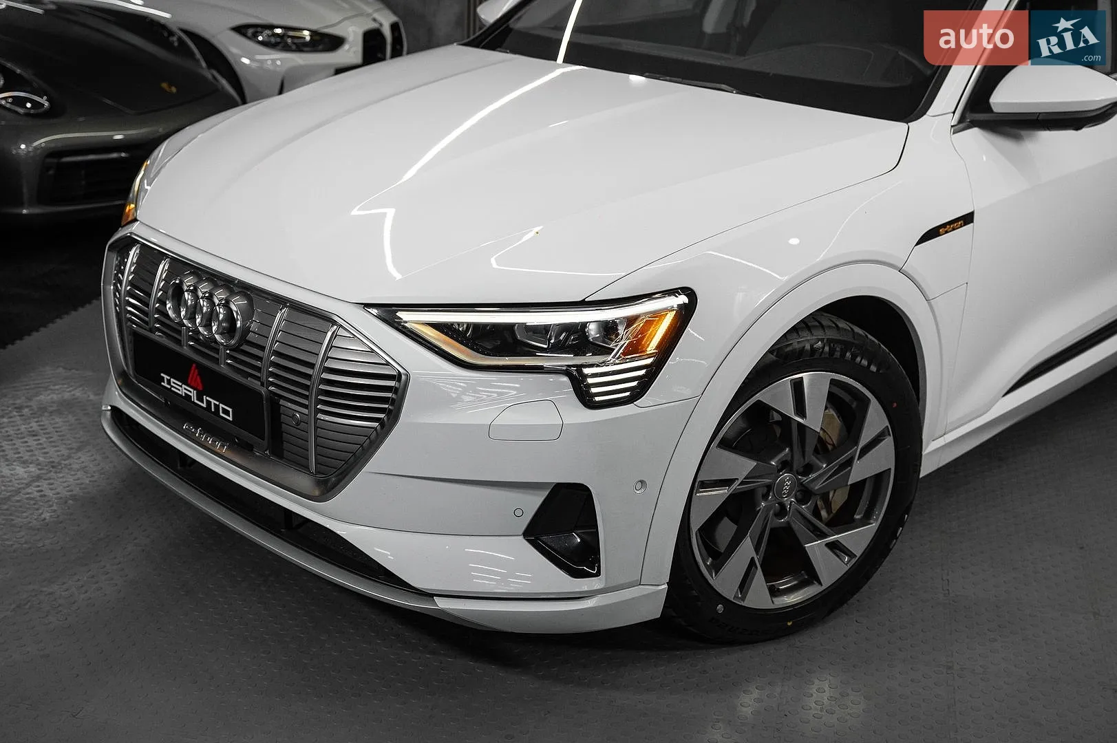 2020 Audi e-tron Sportback - мініатюра 9