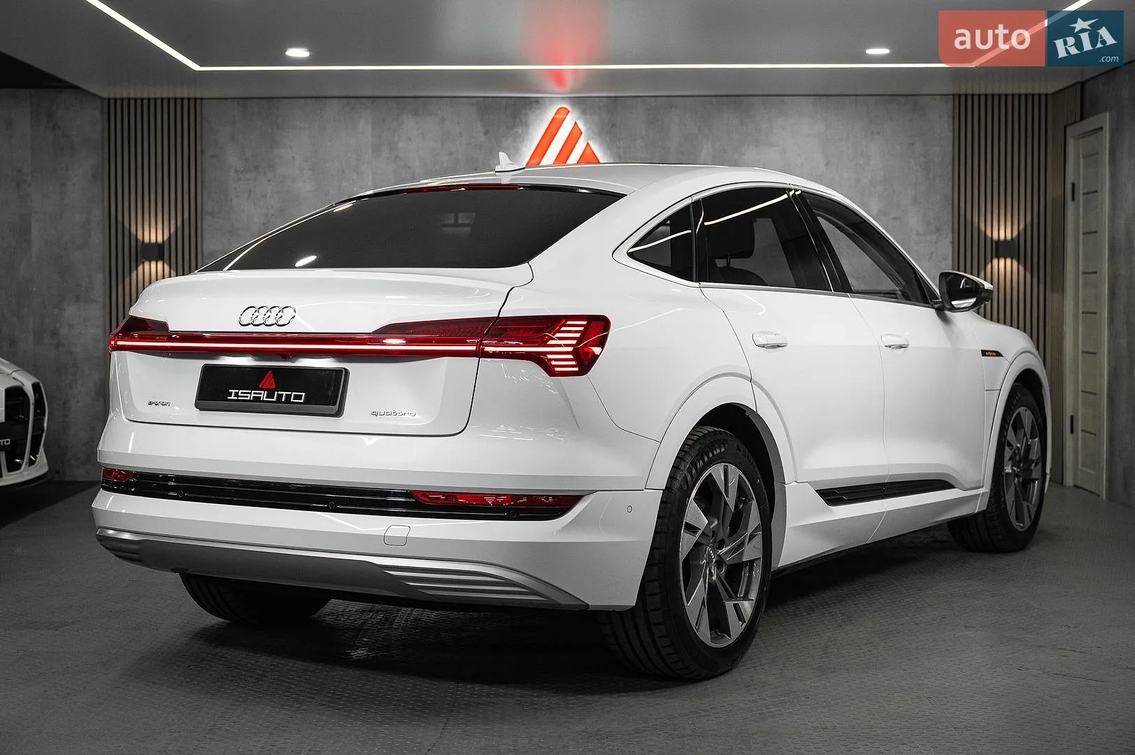 2020 Audi e-tron Sportback - мініатюра 10