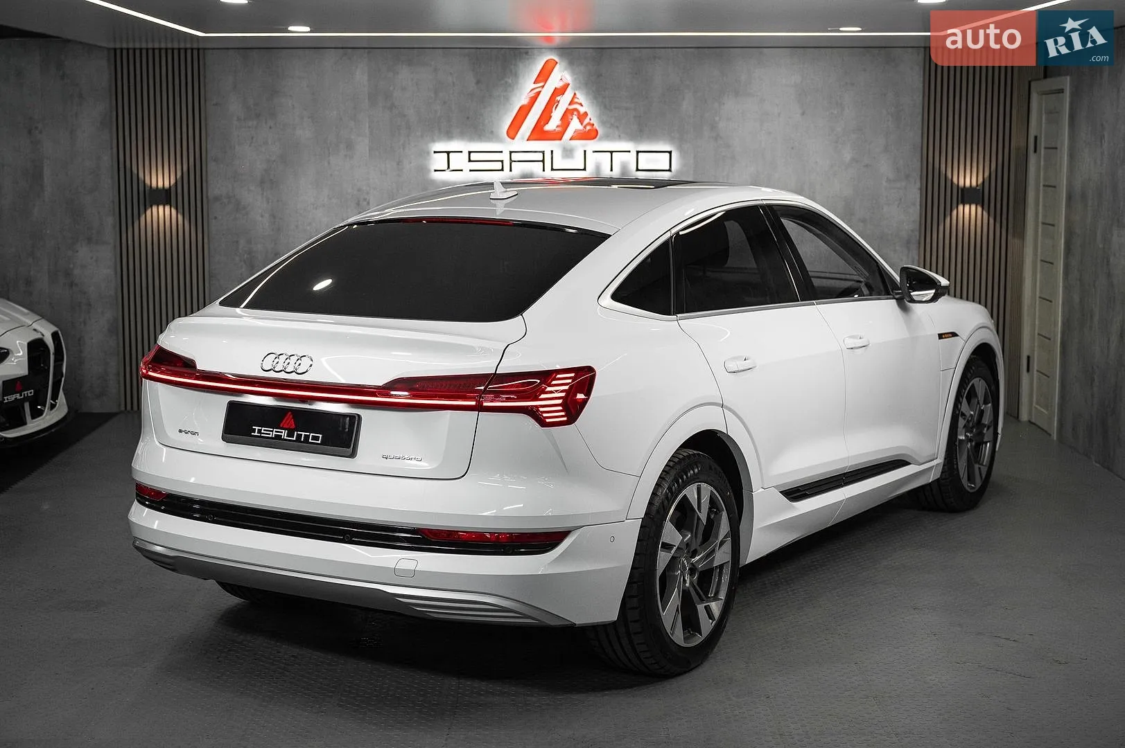 2020 Audi e-tron Sportback - мініатюра 11