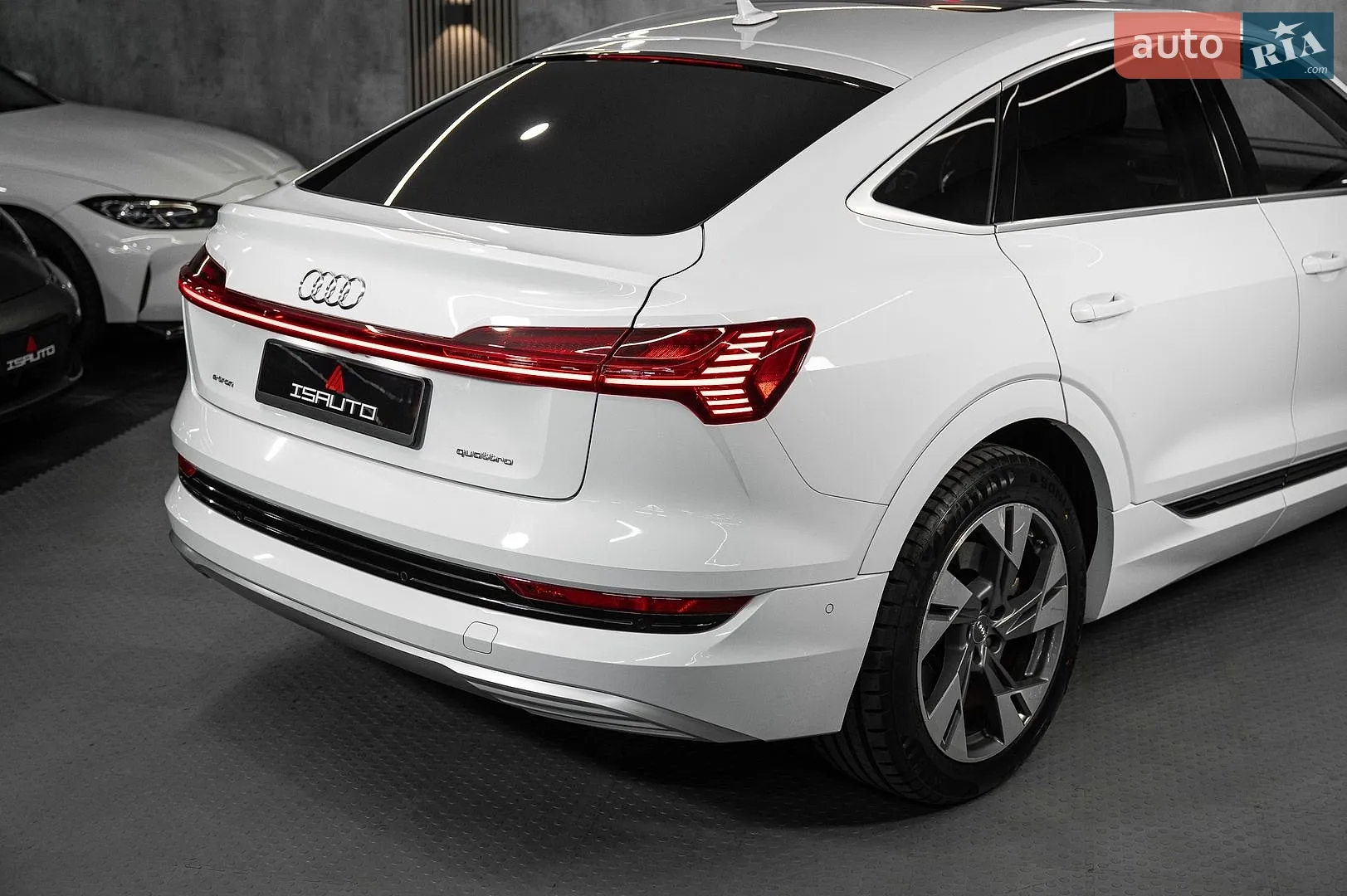 2020 Audi e-tron Sportback - мініатюра 12