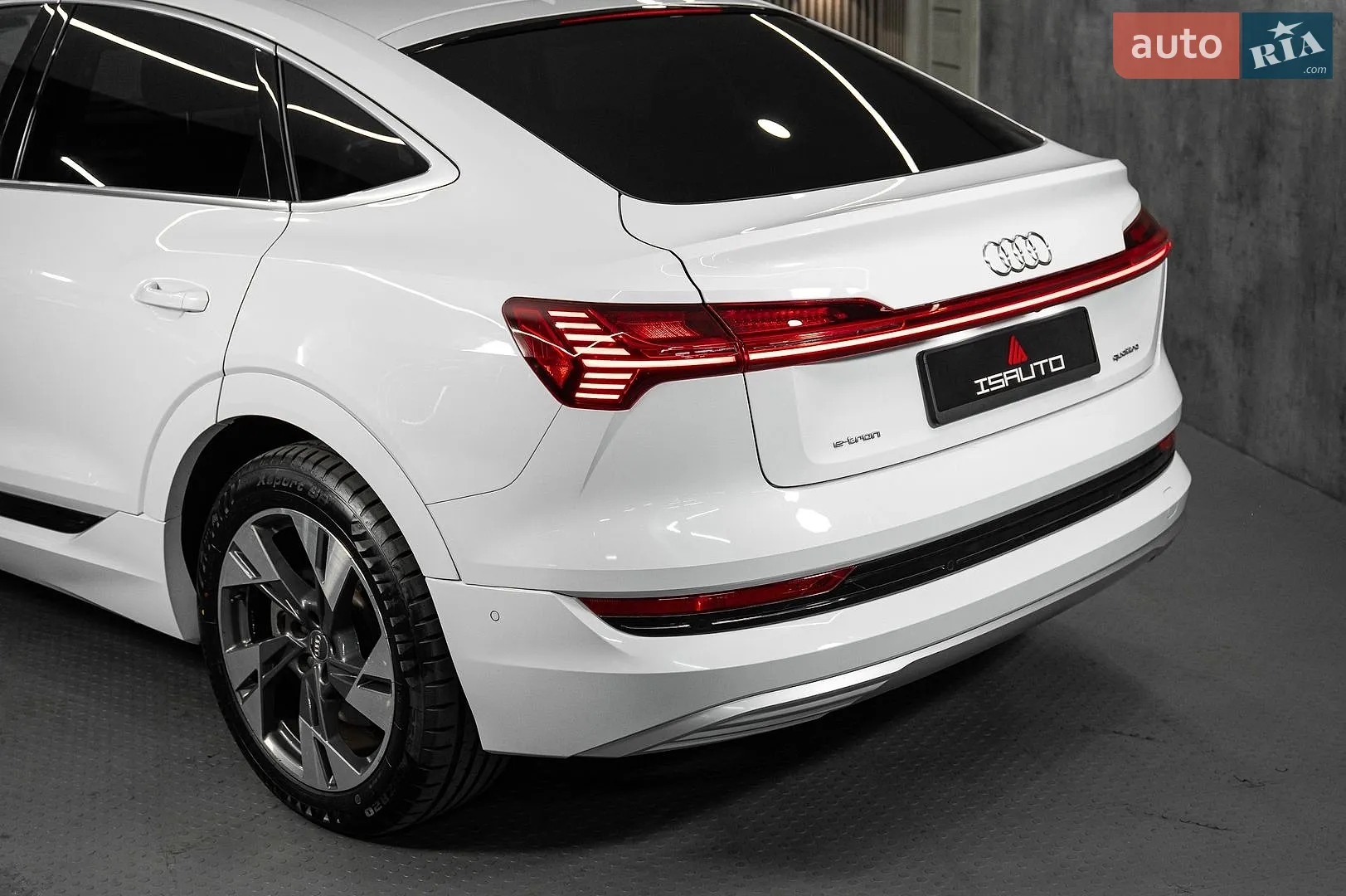 2020 Audi e-tron Sportback - мініатюра 18