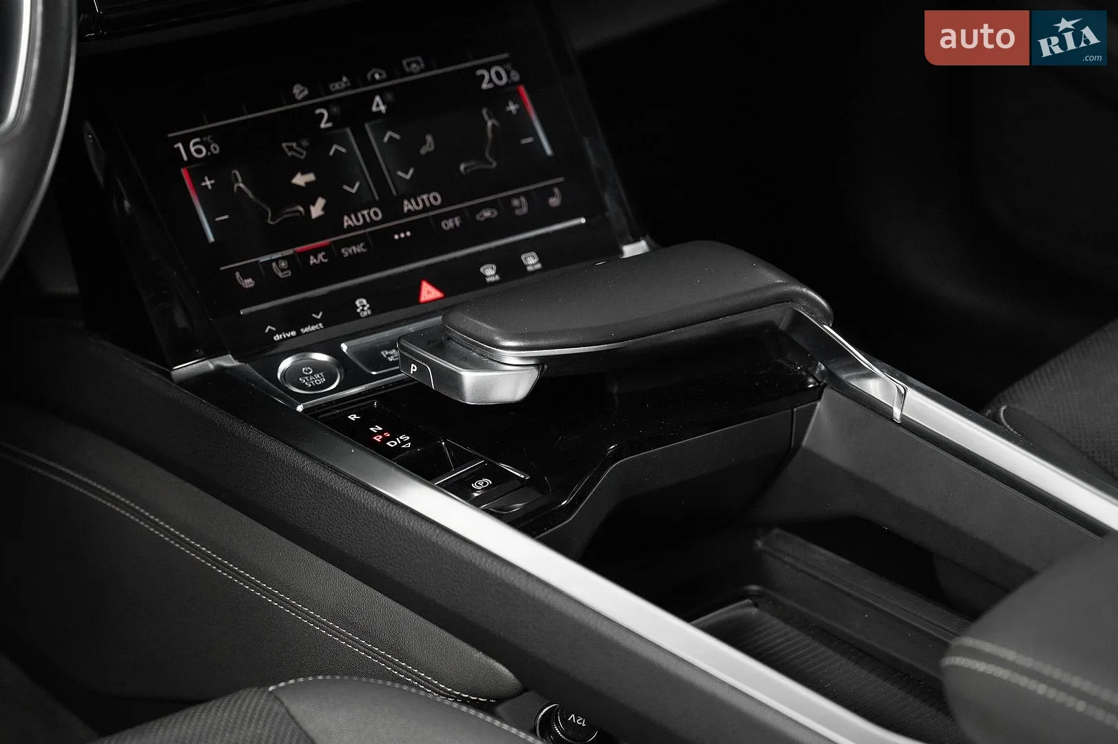 2020 Audi e-tron Sportback - мініатюра 27
