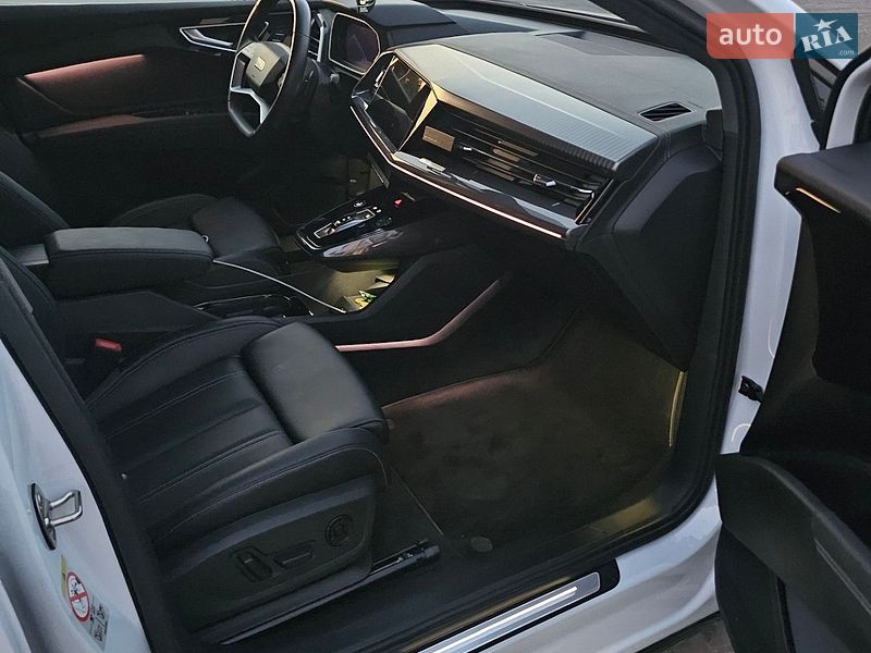 Позашляховик / Кросовер Audi e-tron 2024 в Дніпрі