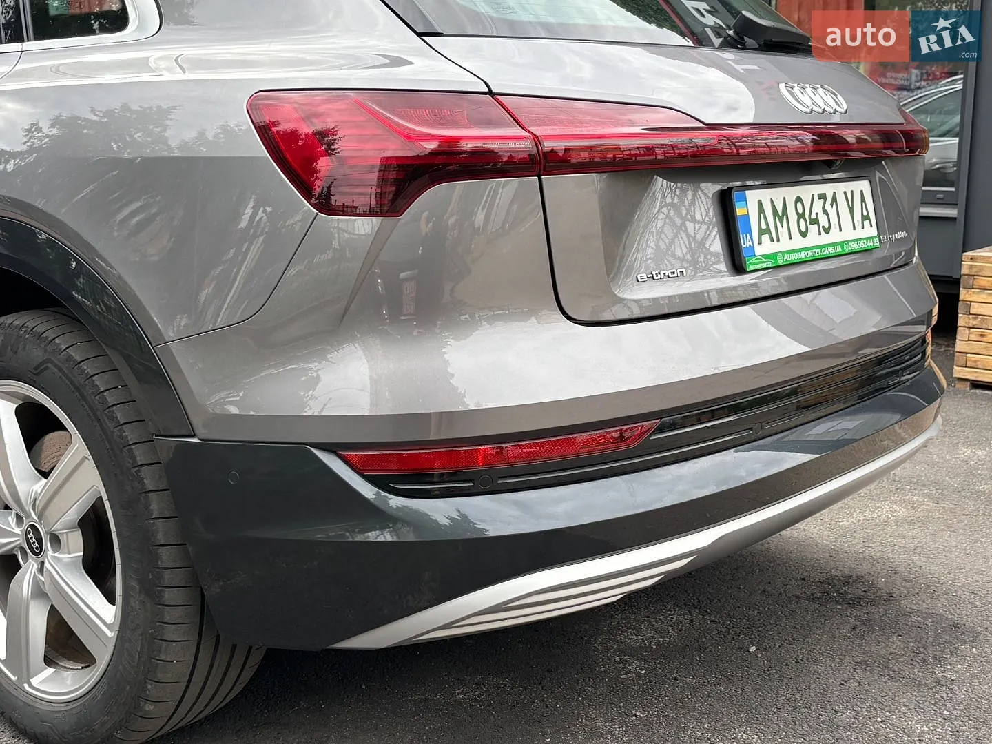2020 Audi e-tron - мініатюра 21