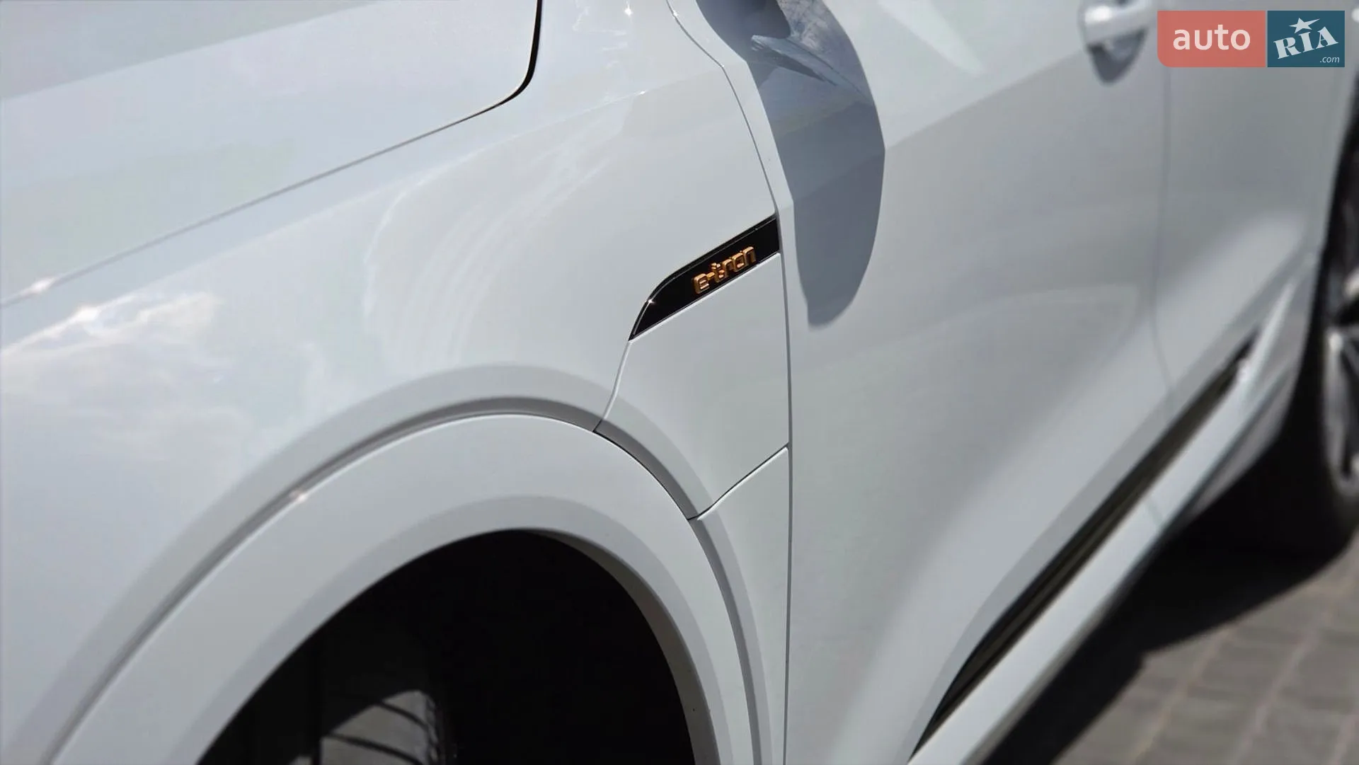 2019 Audi e-tron - мініатюра 6