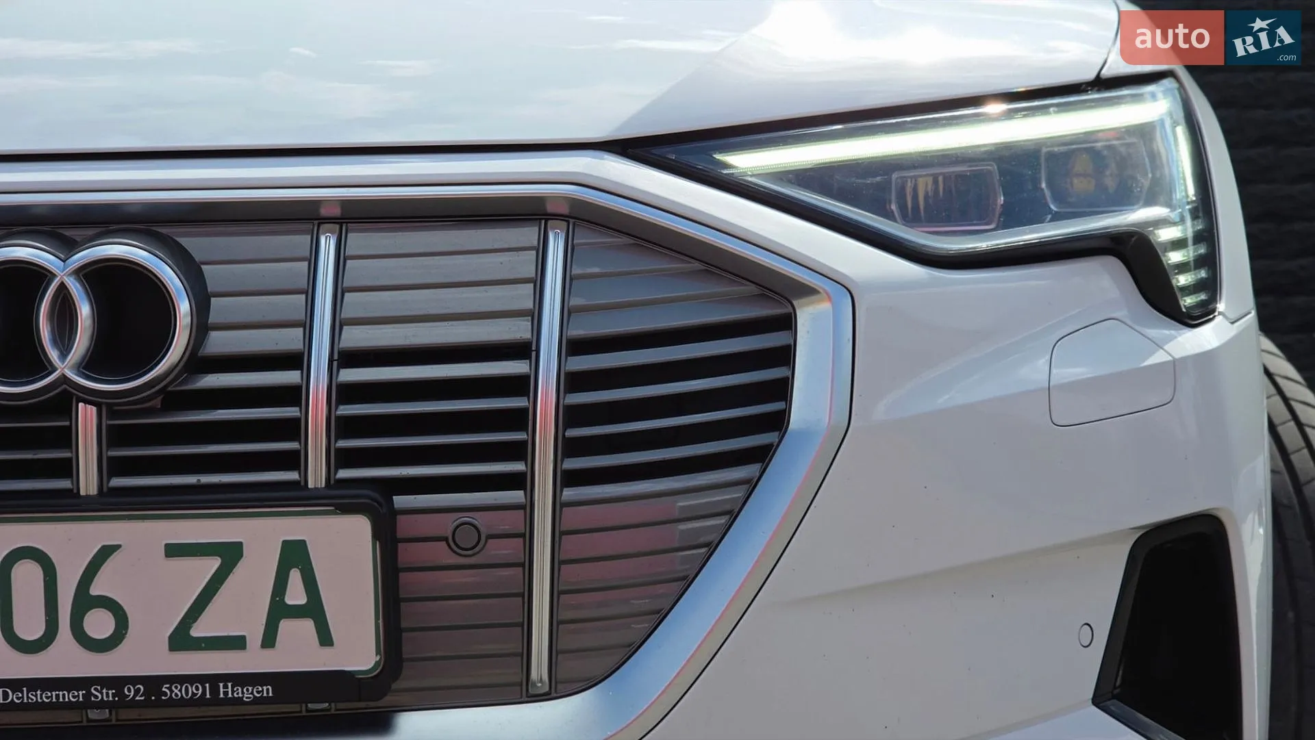 2019 Audi e-tron - мініатюра 5