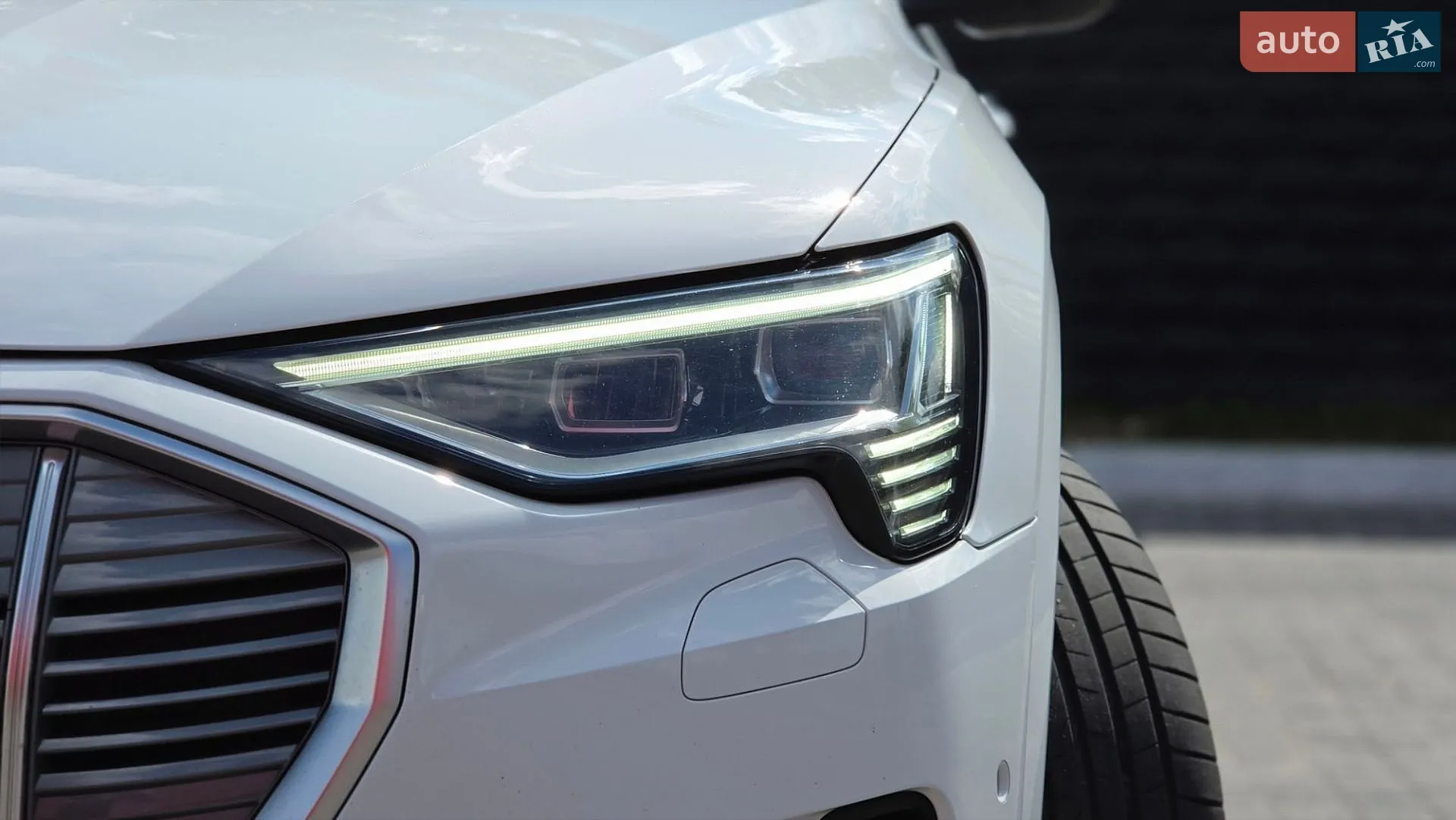 2019 Audi e-tron - мініатюра 4