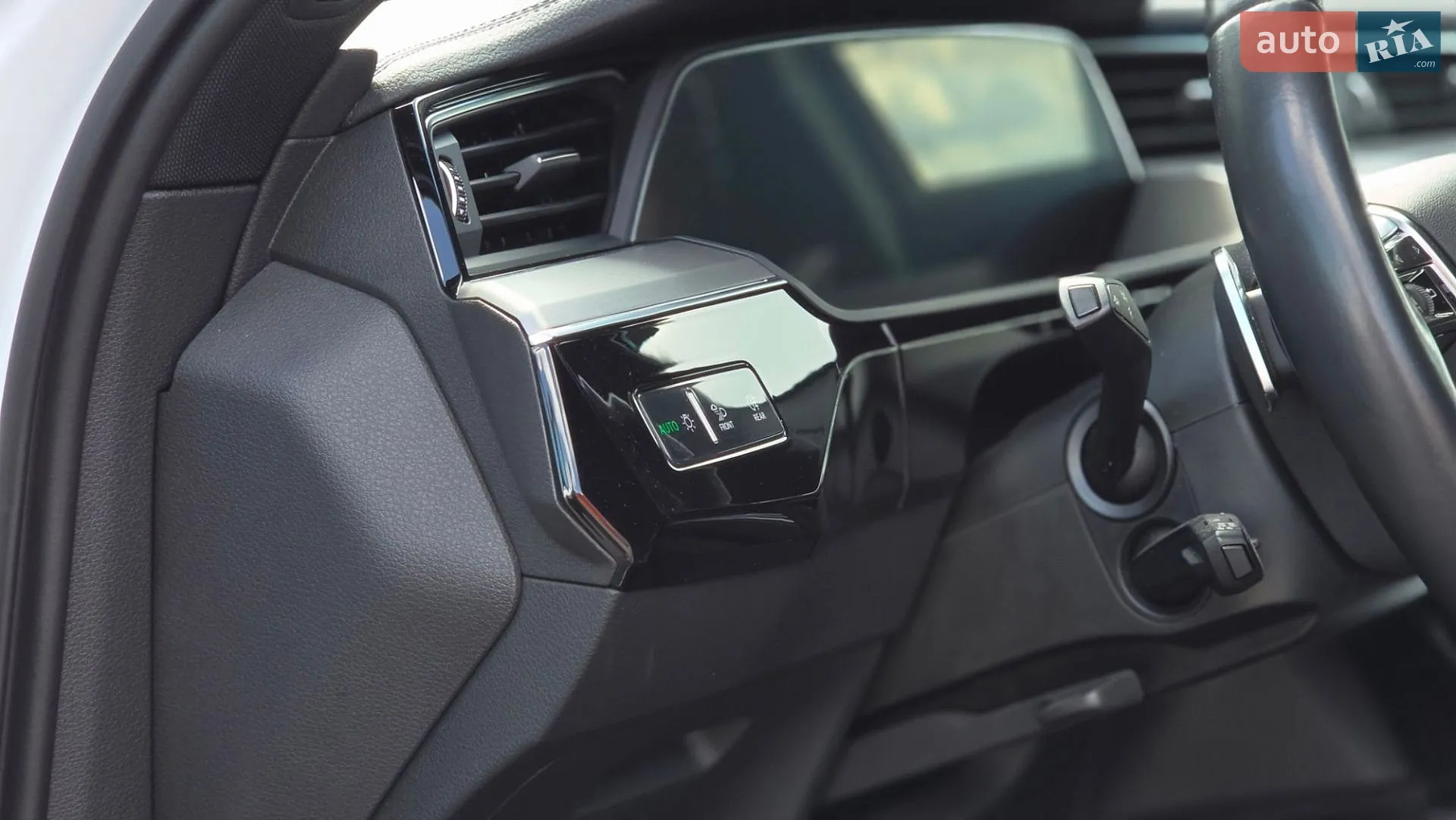 2019 Audi e-tron - мініатюра 15
