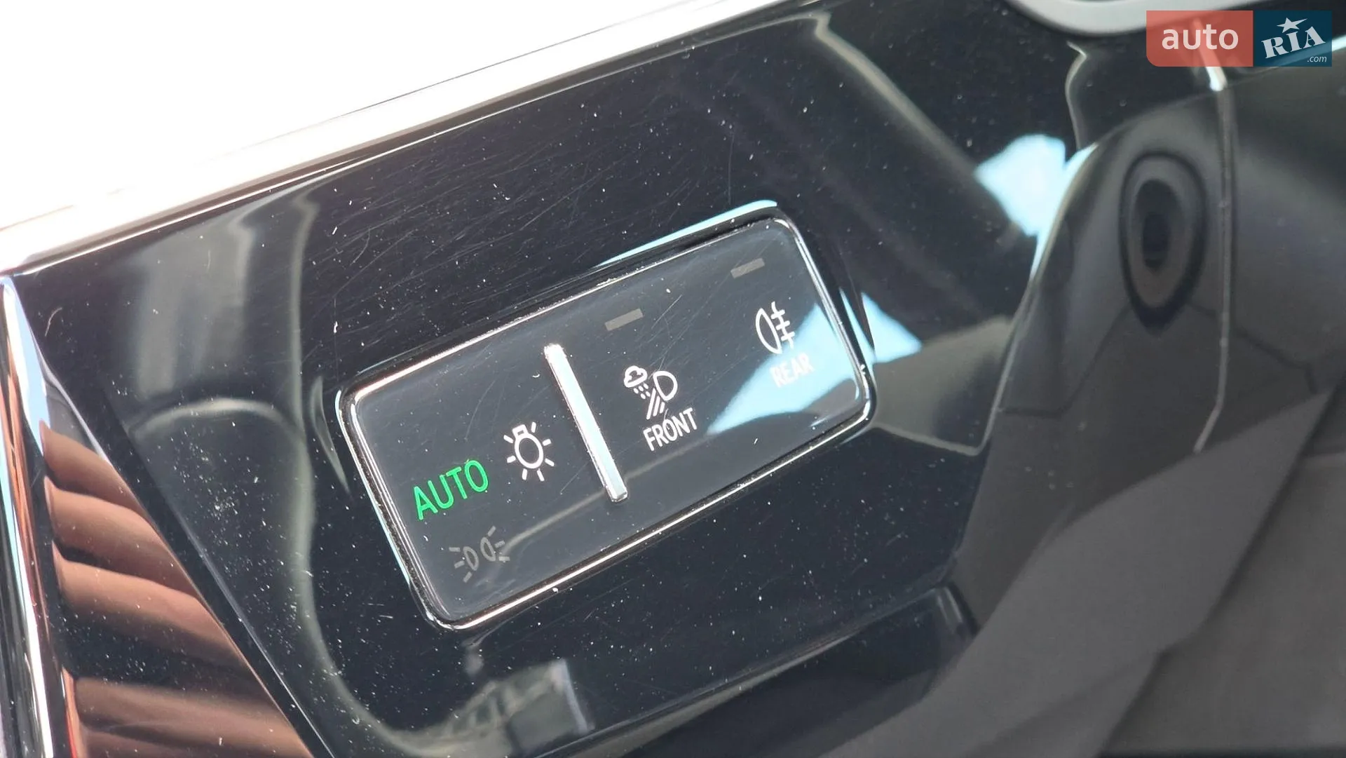 2019 Audi e-tron - мініатюра 28