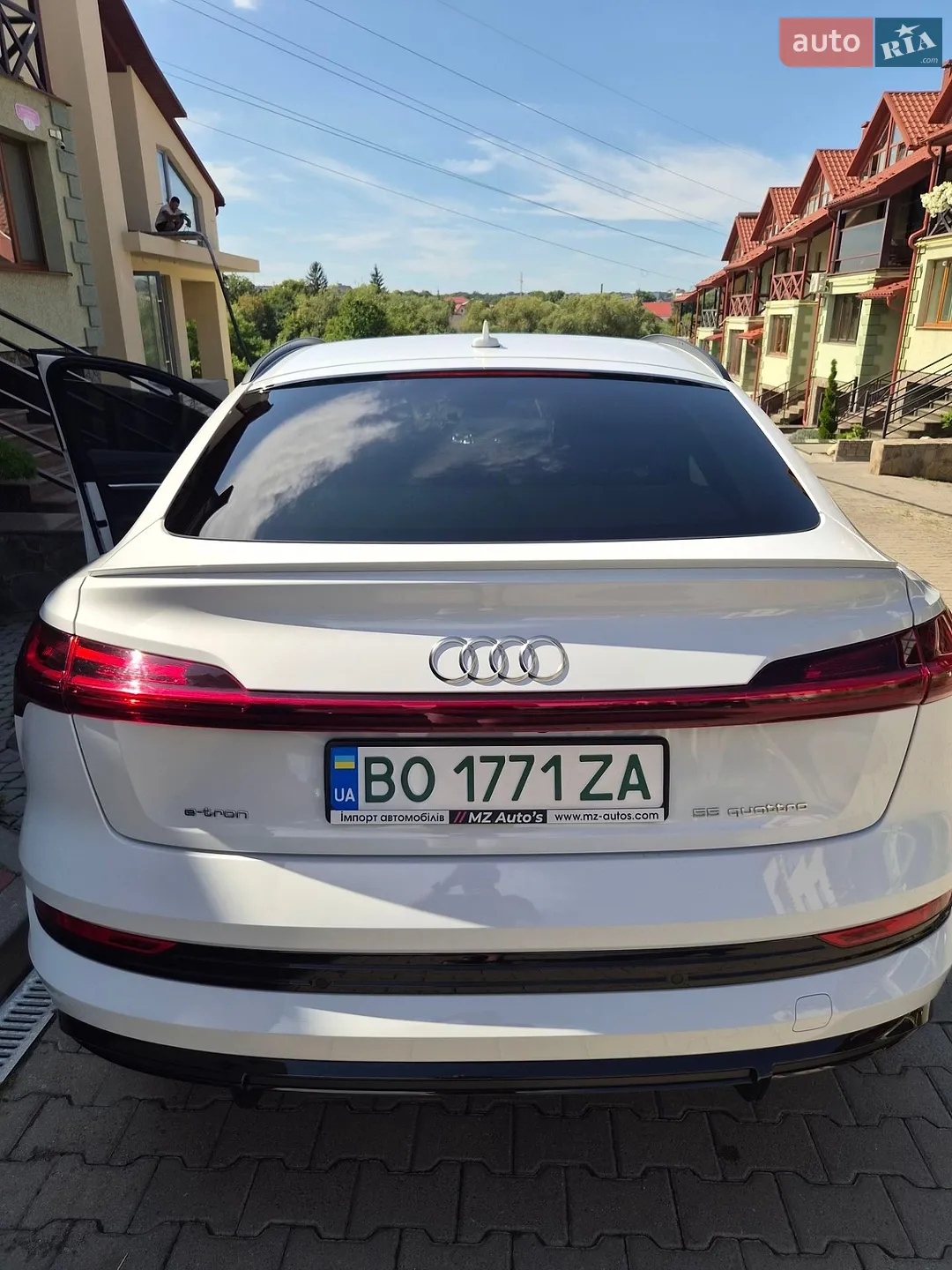 2021 Audi e-tron - мініатюра 13