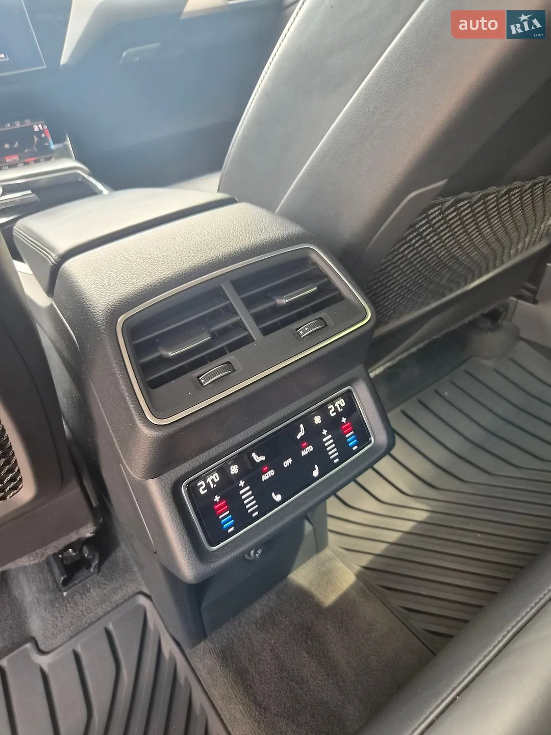 2021 Audi e-tron - мініатюра 50