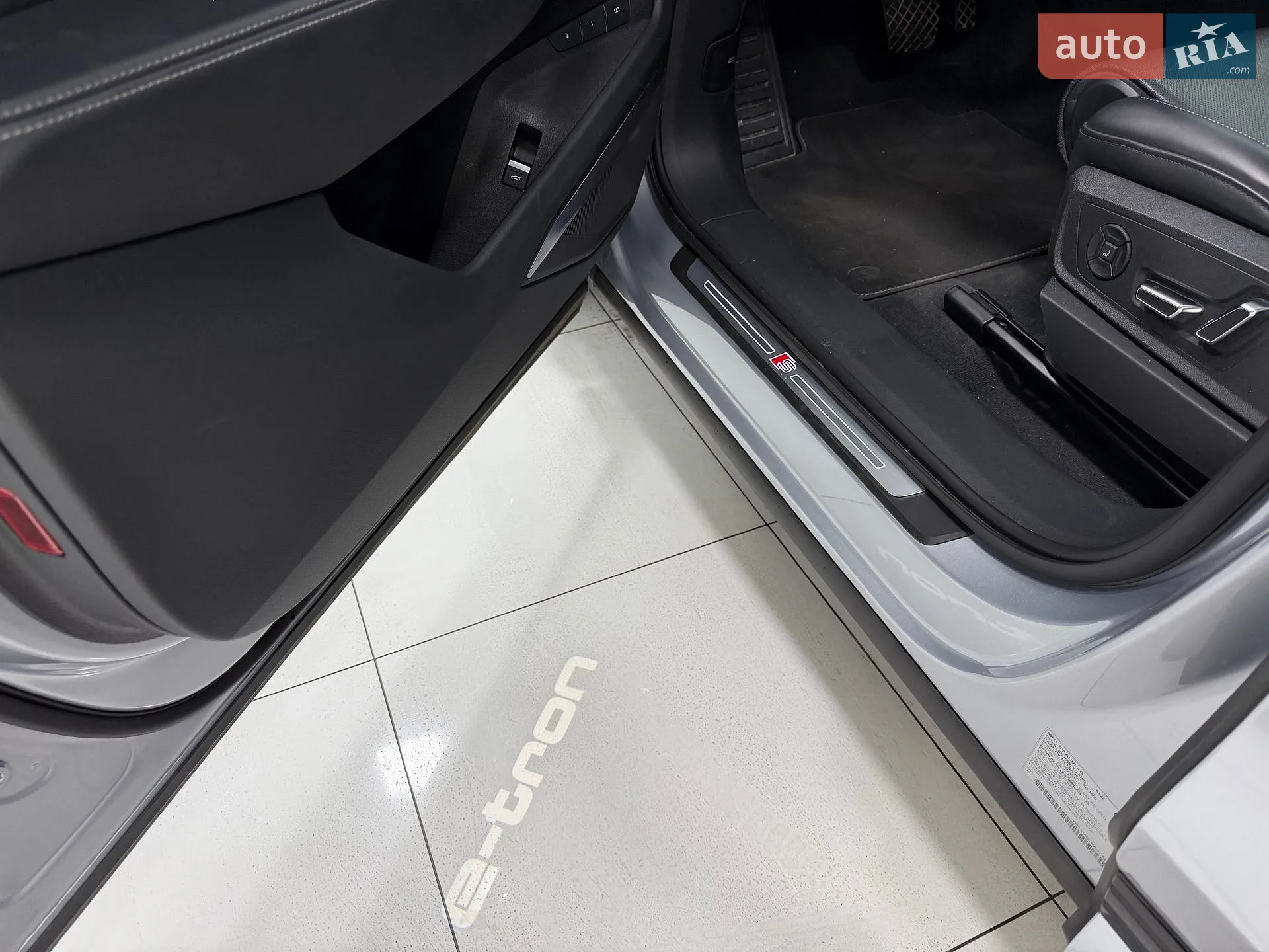 2022 Audi e-tron - мініатюра 31
