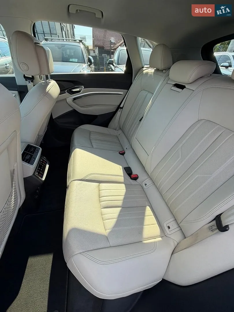 2019 Audi e-tron - мініатюра 30