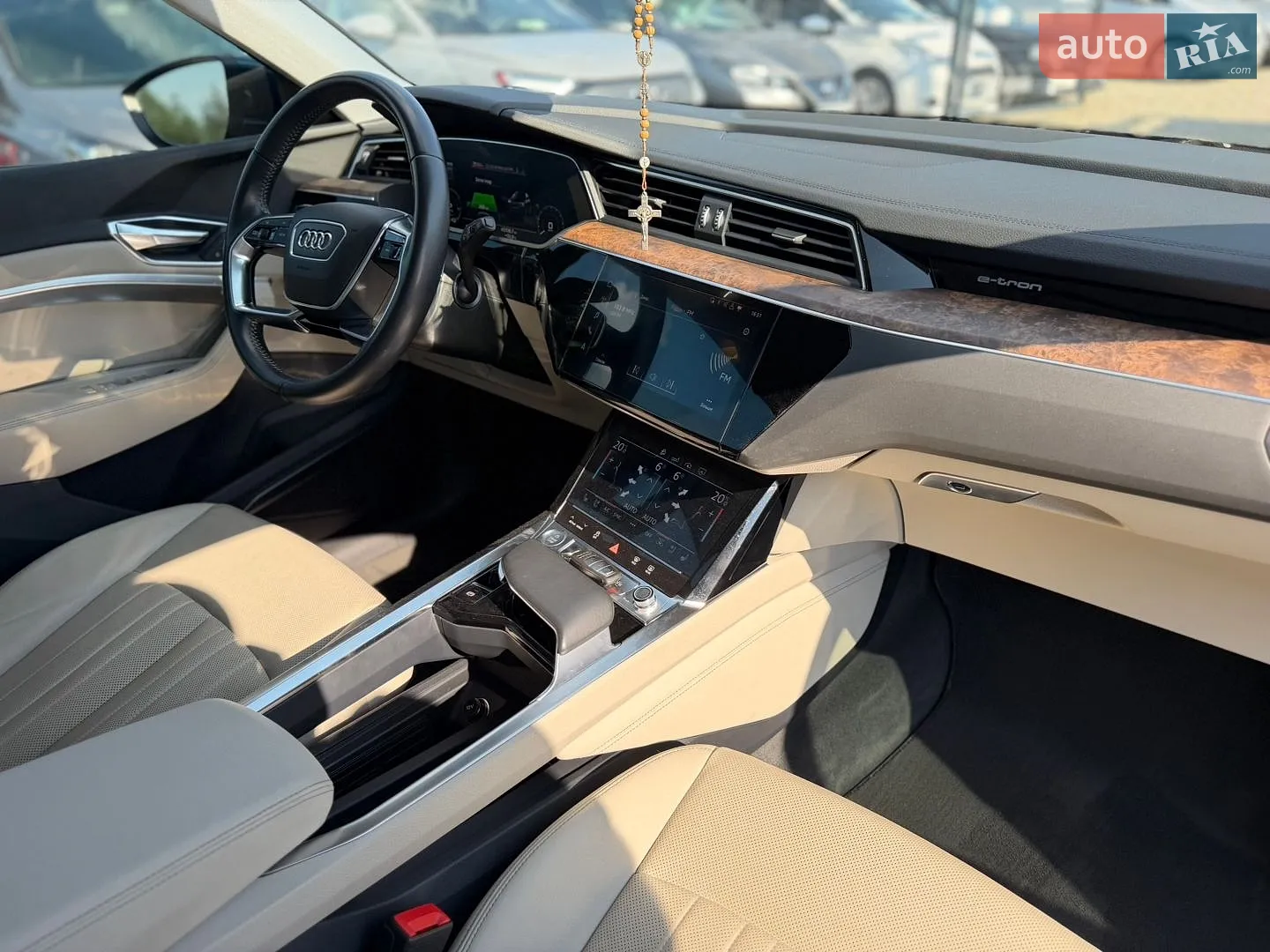 2019 Audi e-tron - мініатюра 36