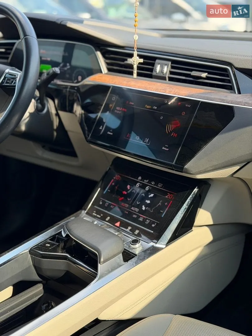 2019 Audi e-tron - мініатюра 45