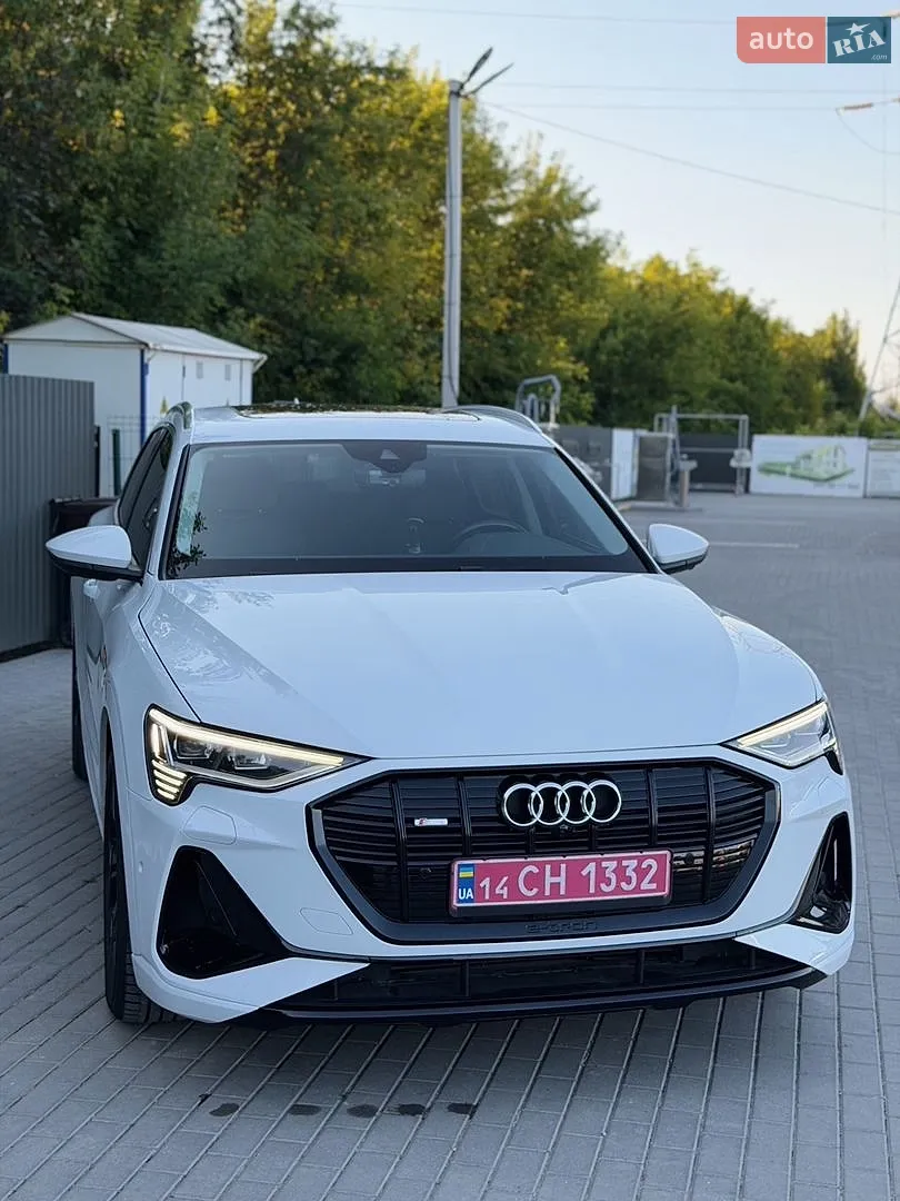 2021 Audi e-tron - мініатюра 30