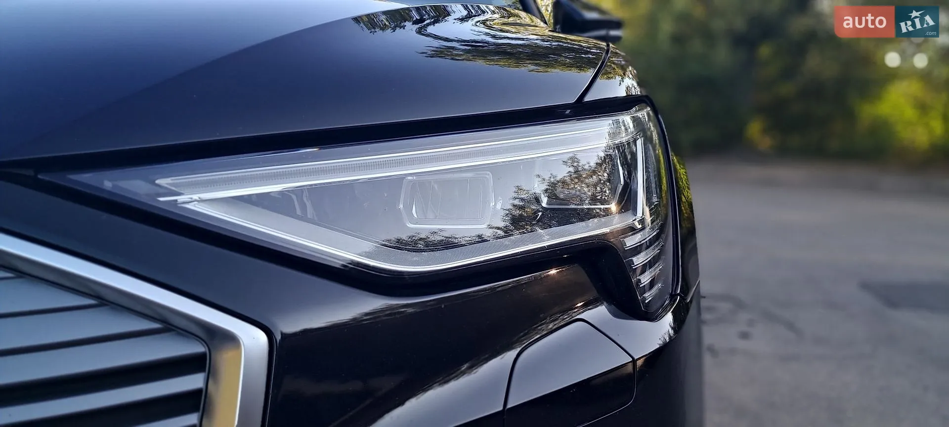 2020 Audi e-tron - мініатюра 9
