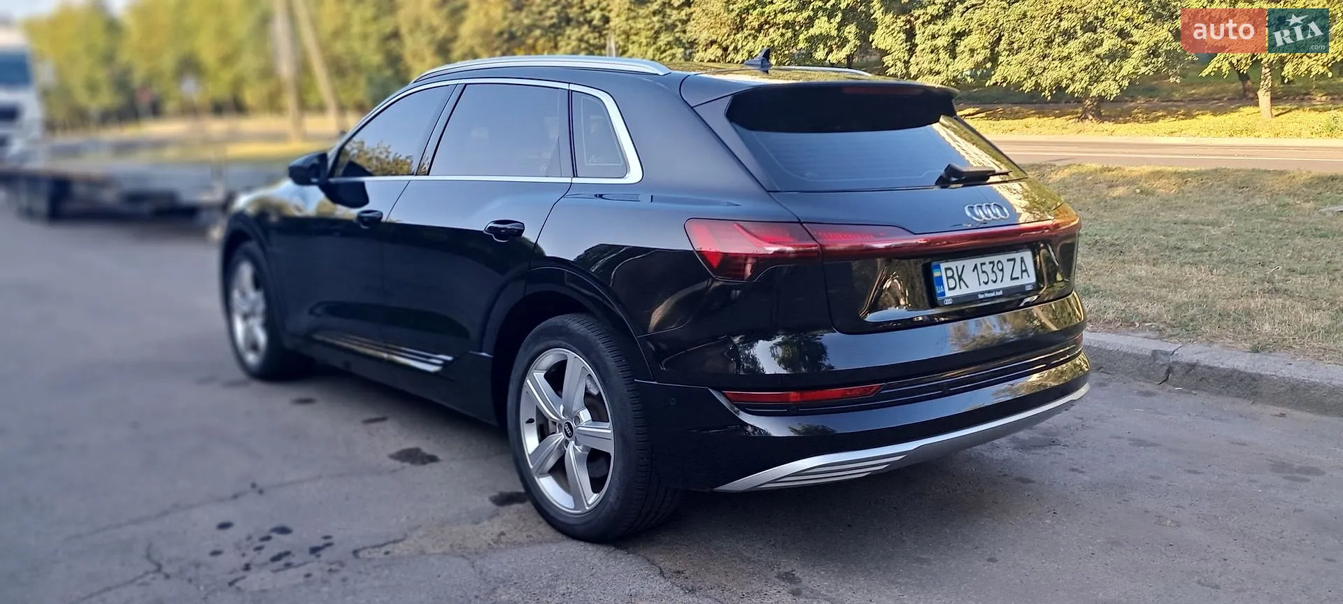 2020 Audi e-tron - мініатюра 12