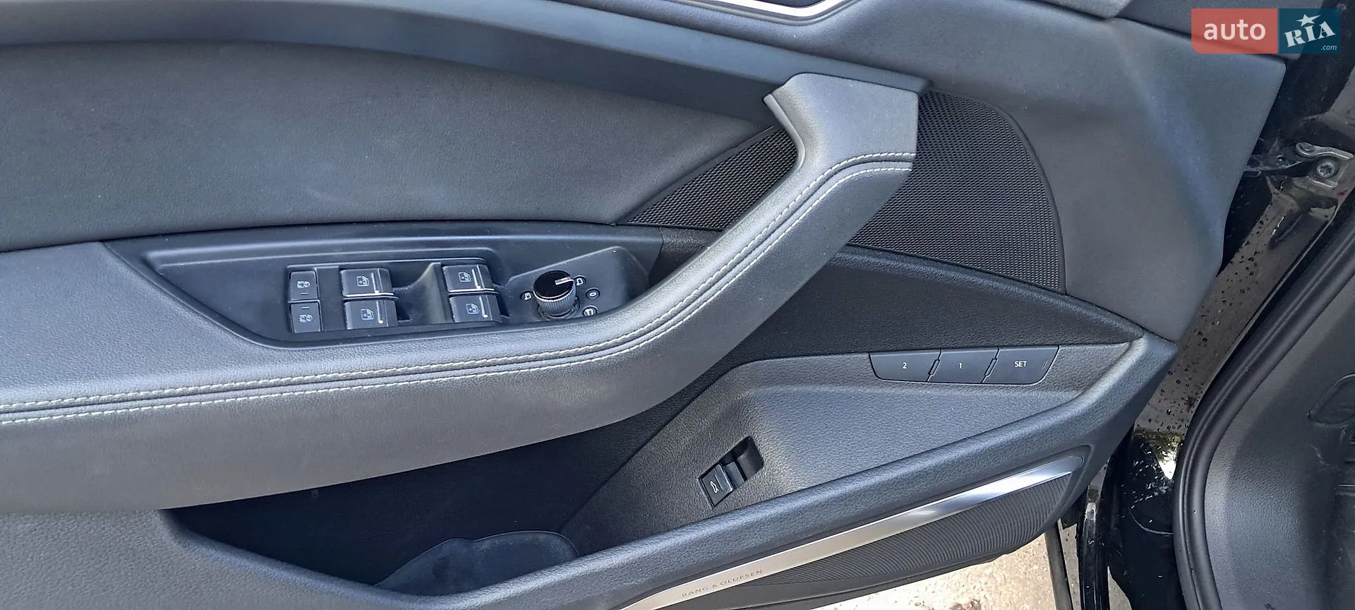 2020 Audi e-tron - мініатюра 36