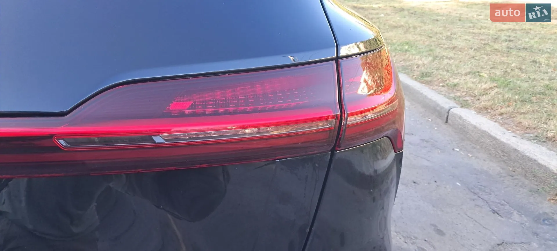 2020 Audi e-tron - мініатюра 18