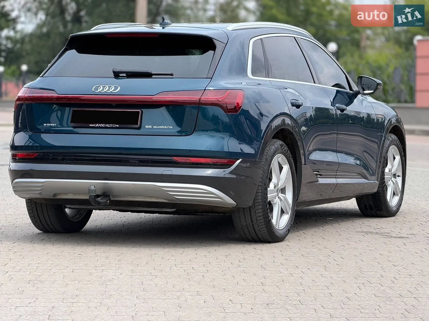 2019 Audi e-tron - мініатюра 9