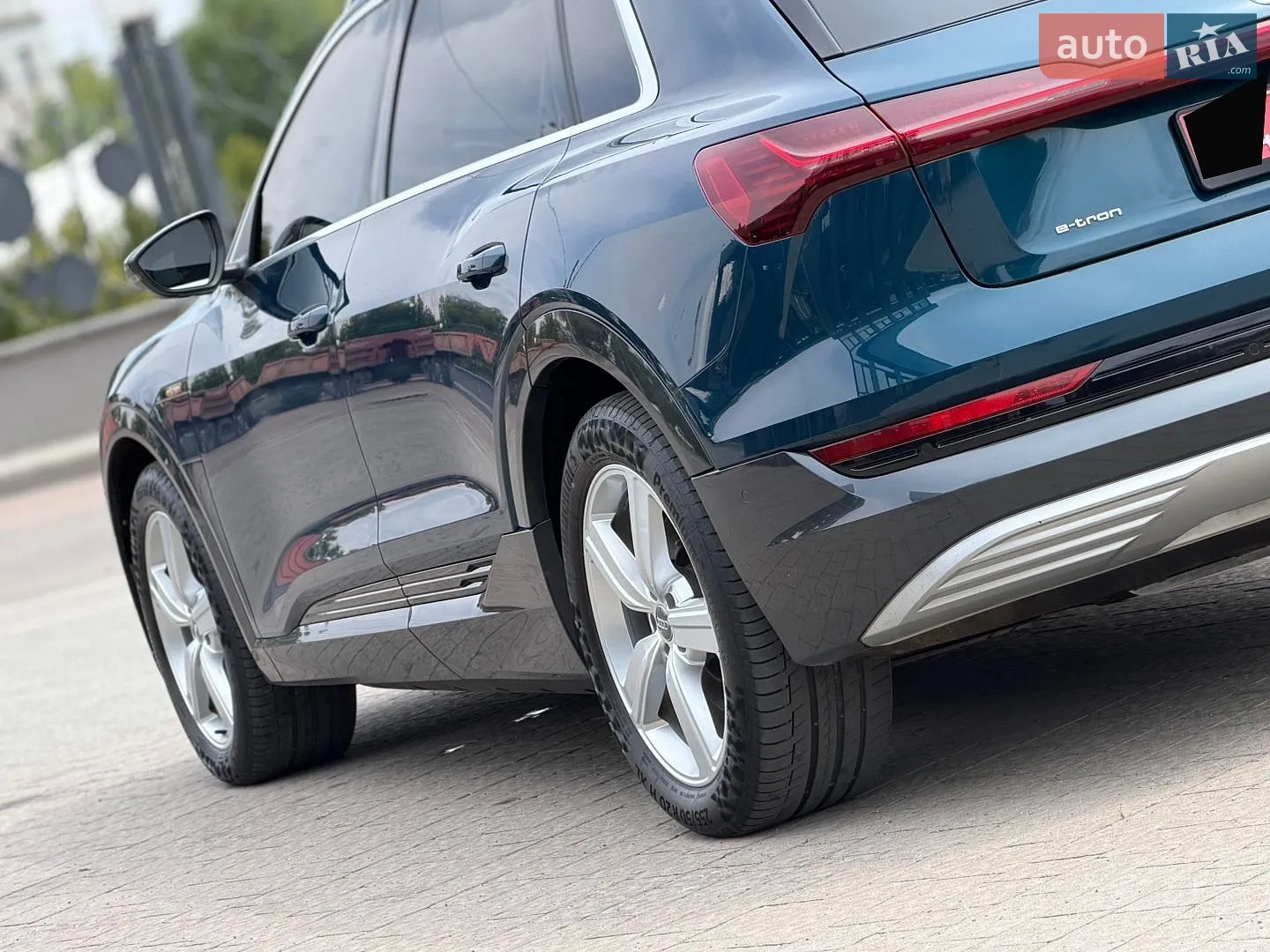 2019 Audi e-tron - мініатюра 12