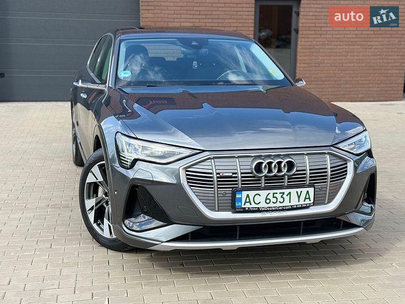 Внедорожник / Кроссовер Audi e-tron 2021 в Луцке
