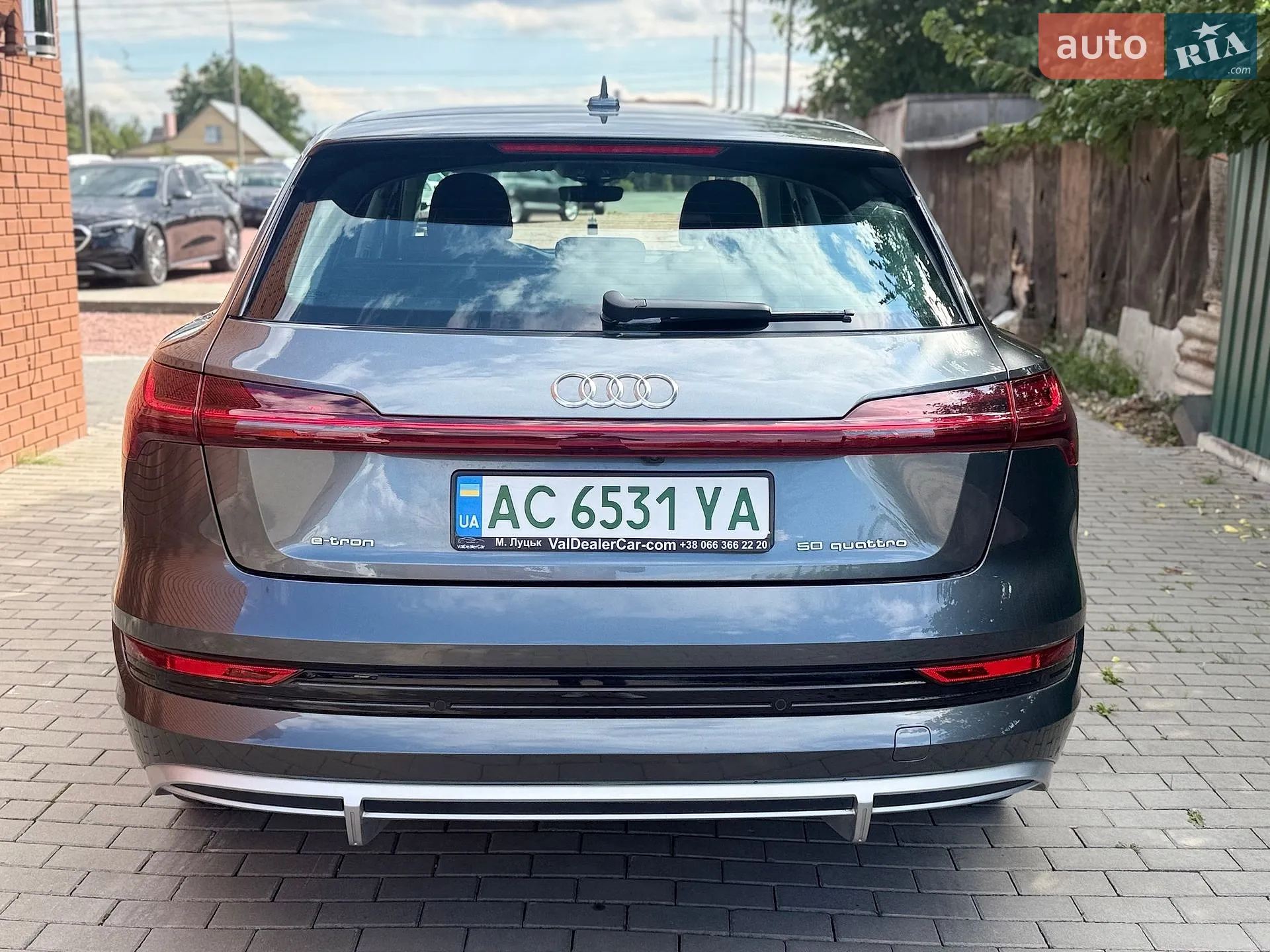 2021 Audi e-tron - мініатюра 12