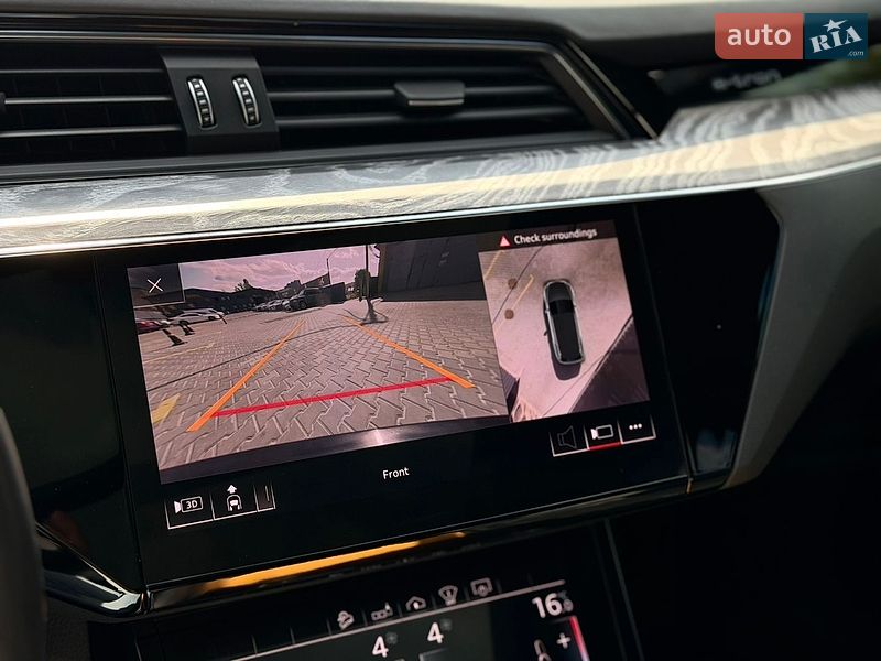 Внедорожник / Кроссовер Audi e-tron 2019 в Киеве