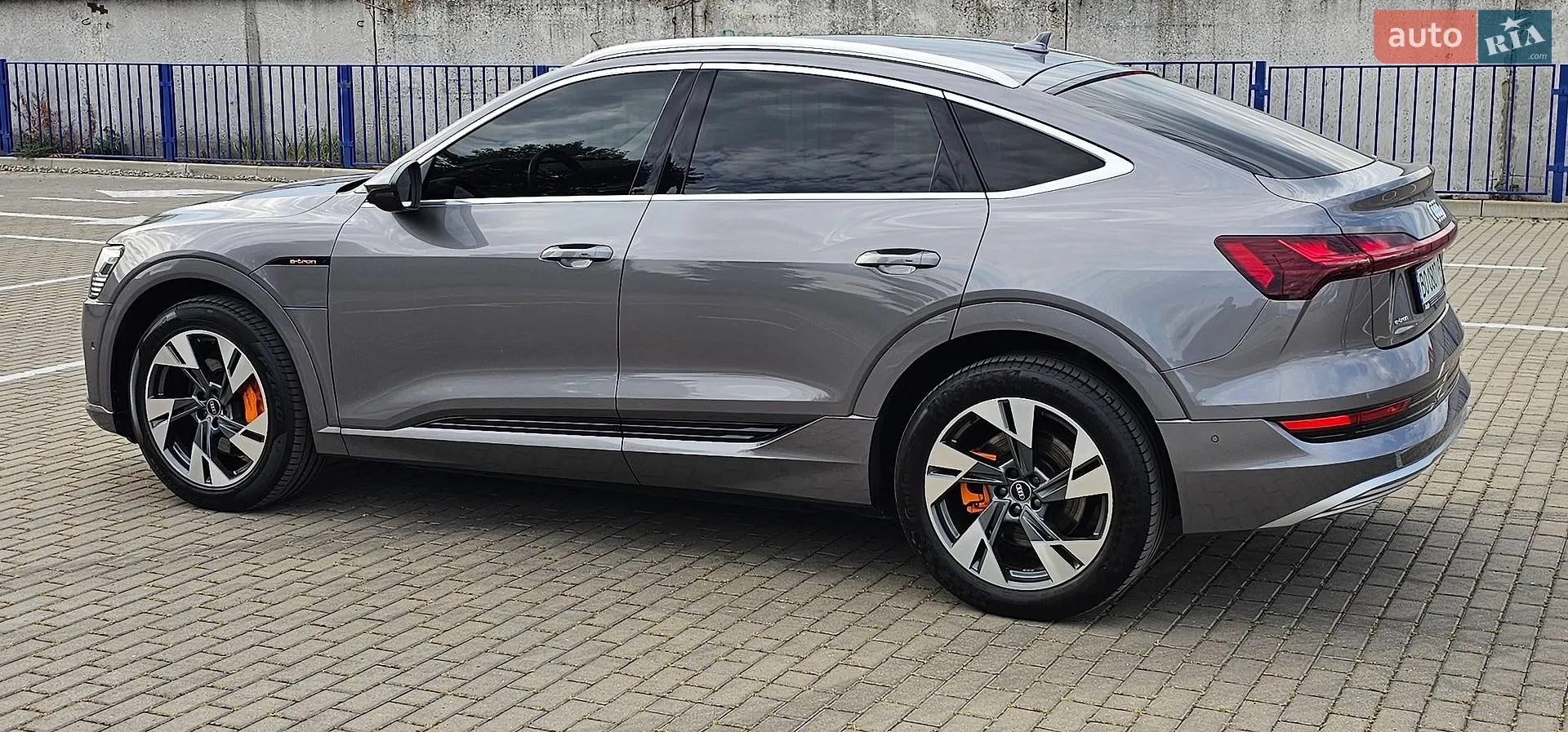 2020 Audi e-tron - мініатюра 27