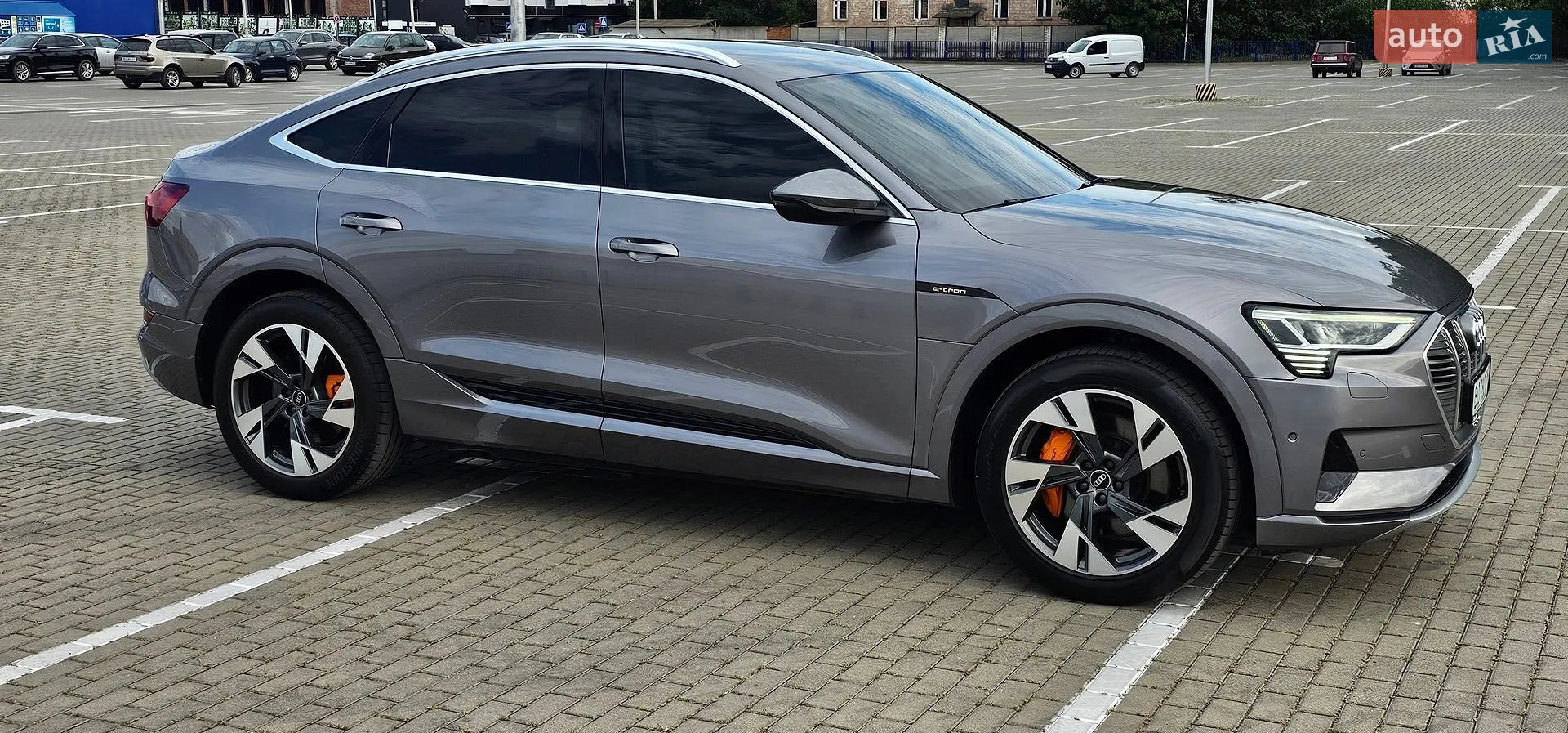 2020 Audi e-tron - мініатюра 47